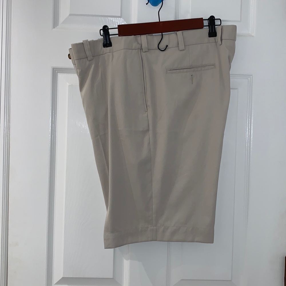 Bobby jones golf shorts